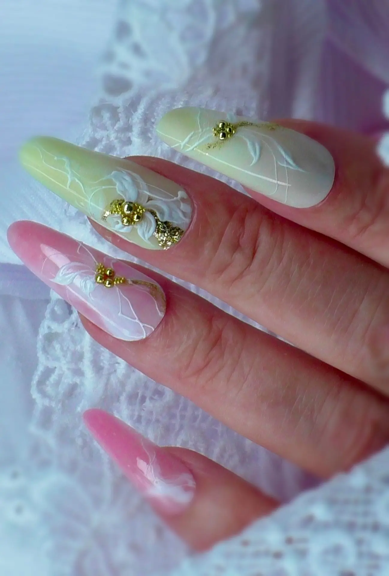 Всем привэт! Гружу этот дизайн в закрытый Клуб AVERI 💅