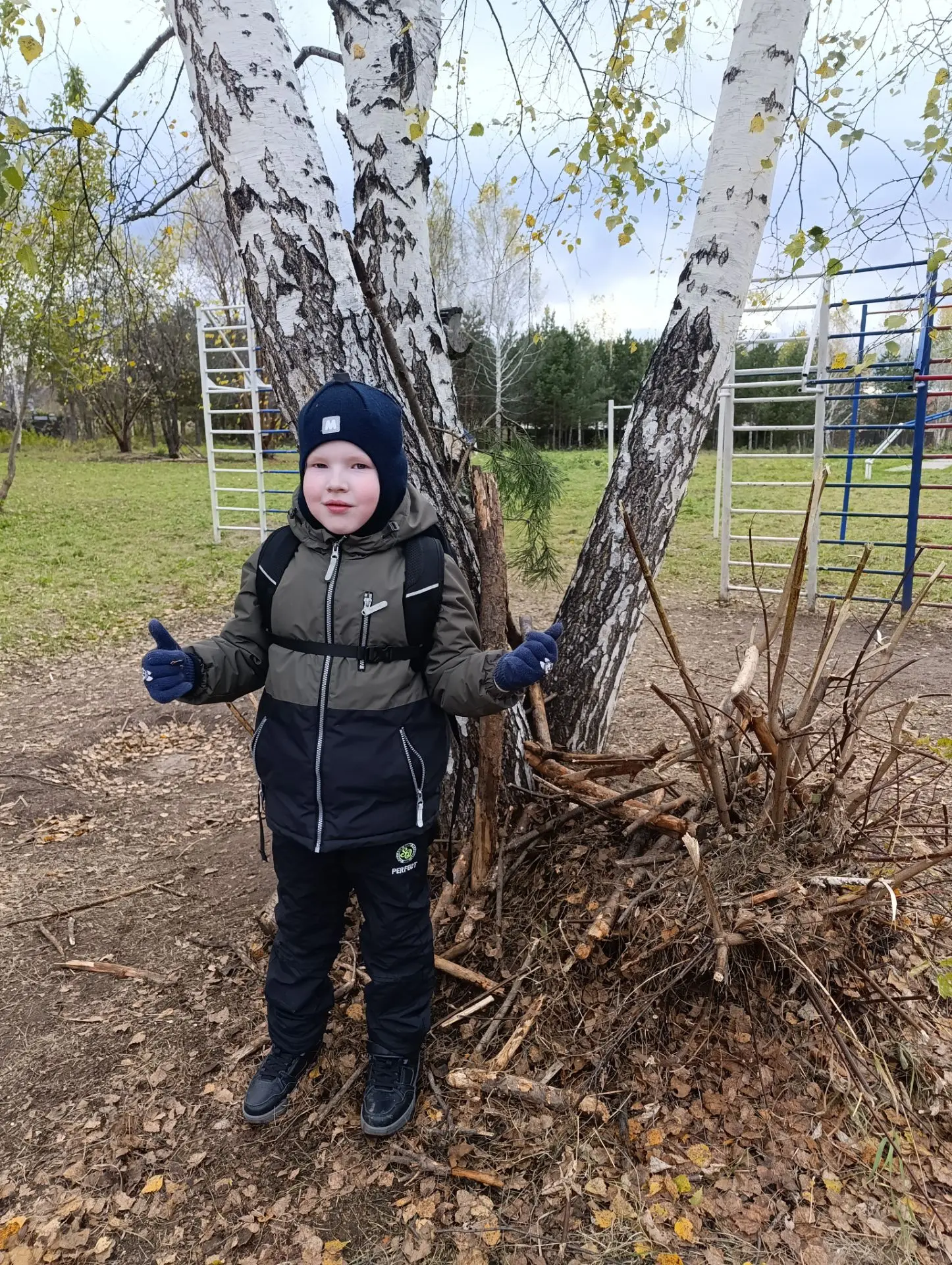 Может быть будущий строитель растёт 😁