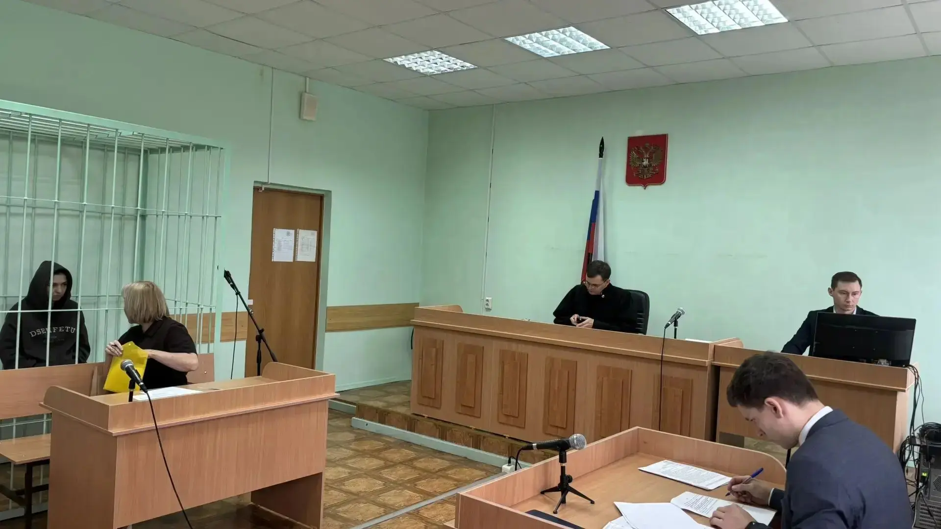 Суд вынес приговор жительнице Глазова: 10 лет колонии за сбыт наркотиков в крупном разм...