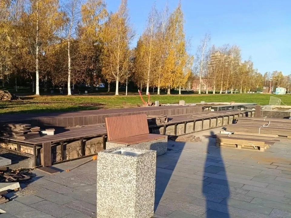 На набережной появится еще один амфитеатр.