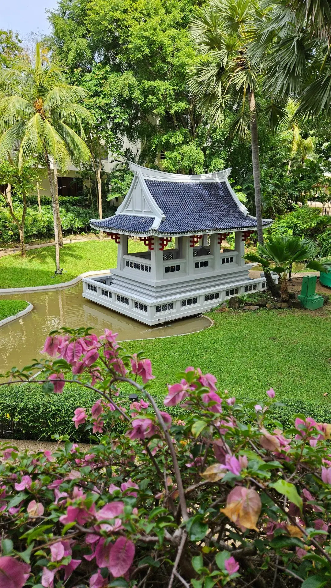 PULLMAN PHUKET KARON BEACH RESORT 5*