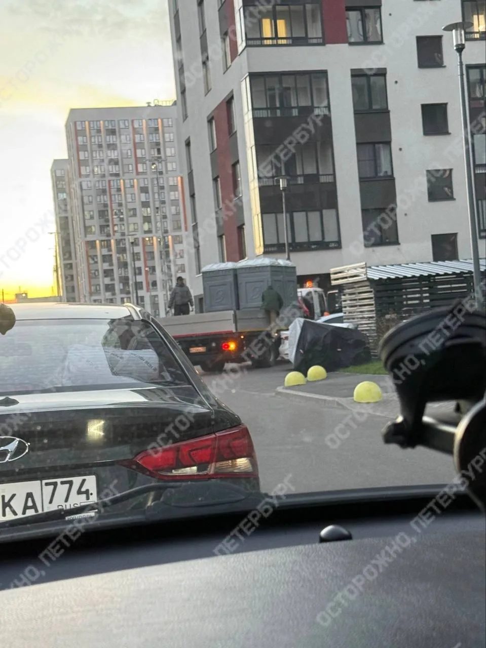 В ЖК Parkolovo жители живут без воды уже третий день.