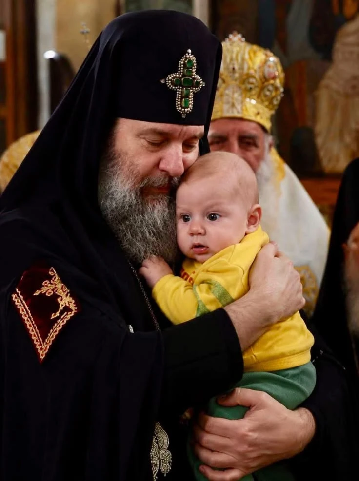 Учи жену страху Божию, и все потечет к тебе, как из источника, и дом твой будет исполне...