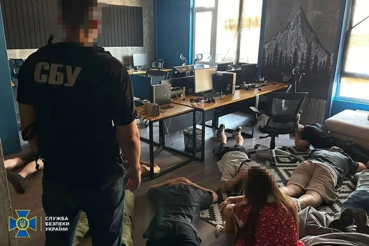🇺🇦 🏴‍☠️ 🇪🇺 Украинские мошенники переключились на Европу.