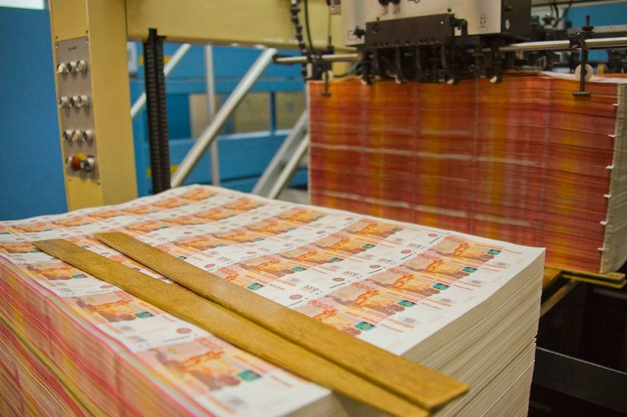 💰 КАК ДЕНЬГИ ДЕЛАЮТ ДЕНЬГИ: простая механика без «волшебства»