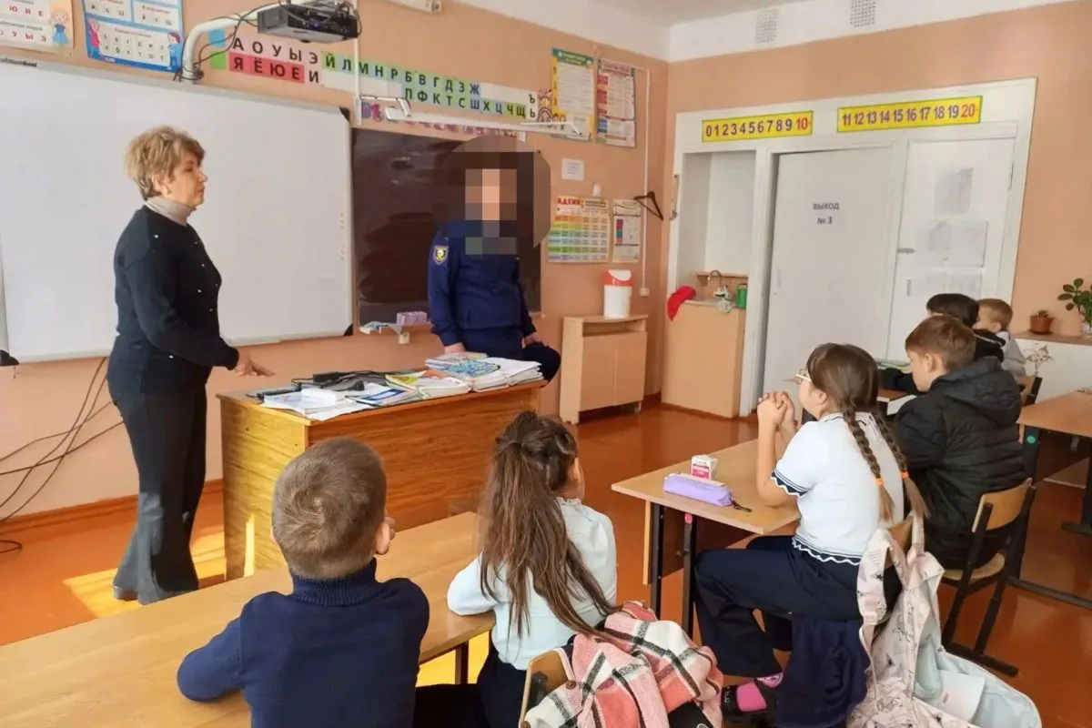 Урок мужества прошел для школьников села Петрово