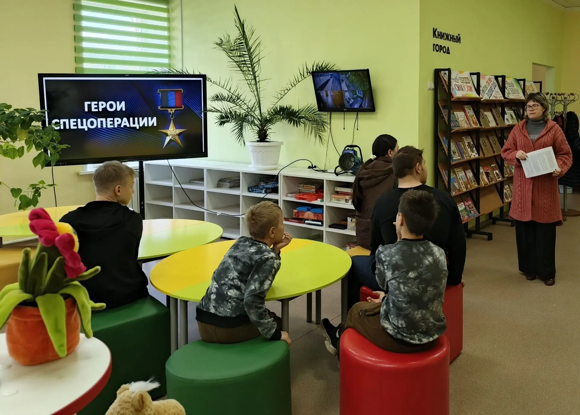 В детстве они не играли в супергероев. Но стали ими. Теми, кто защитил Россию. И Липецк...
