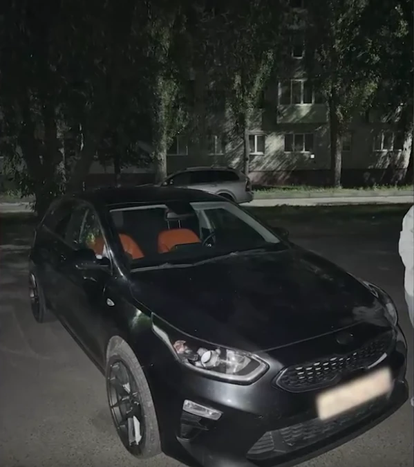 💥 Конфликт из‑за парковки в Брянске закончился уничтожением авто