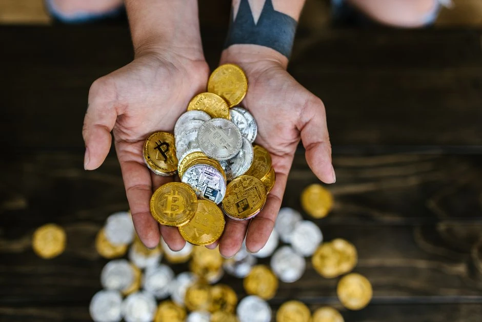 DeFi против традиционных банков