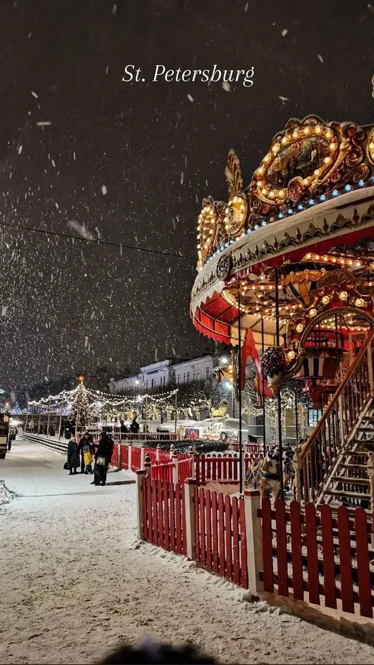 ❄️ Новогодние программы в отелях Санкт-Петербурга