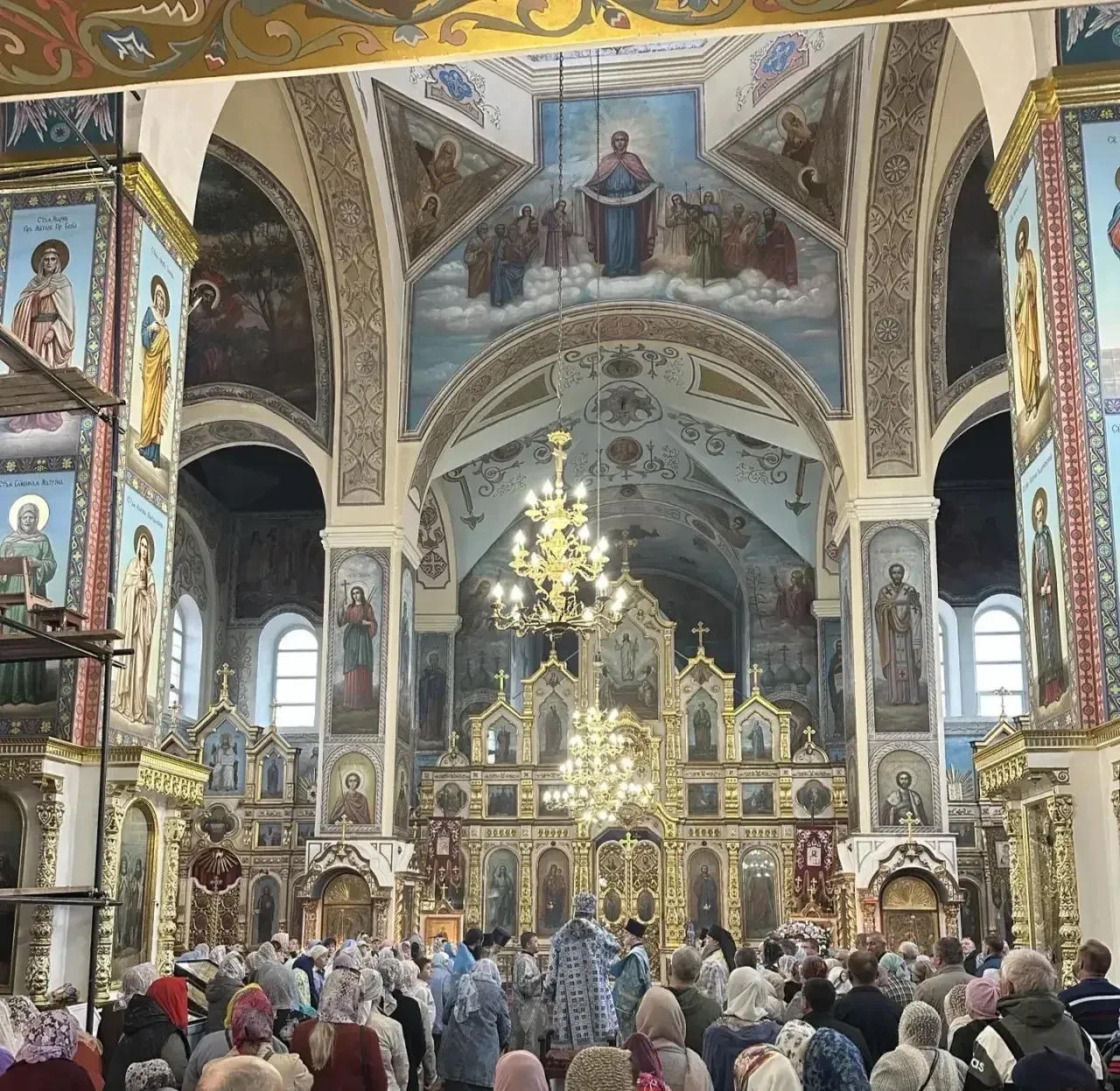 Сегодня, в светлый праздник Покрова Пресвятой Богородицы, в Покровском соборе города Кр...