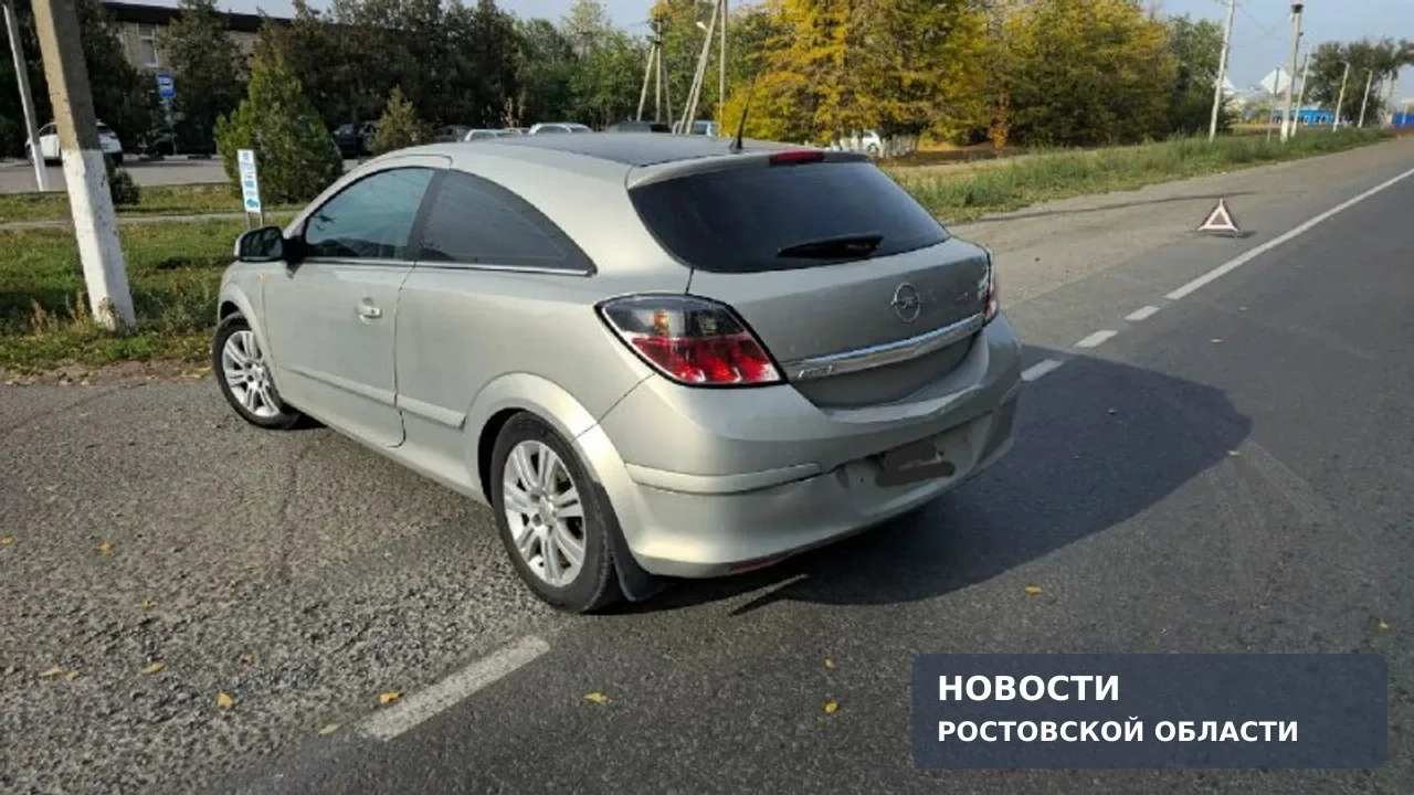 В посёлке Персиановском столкнулись Opel и Chevrolet Niva
