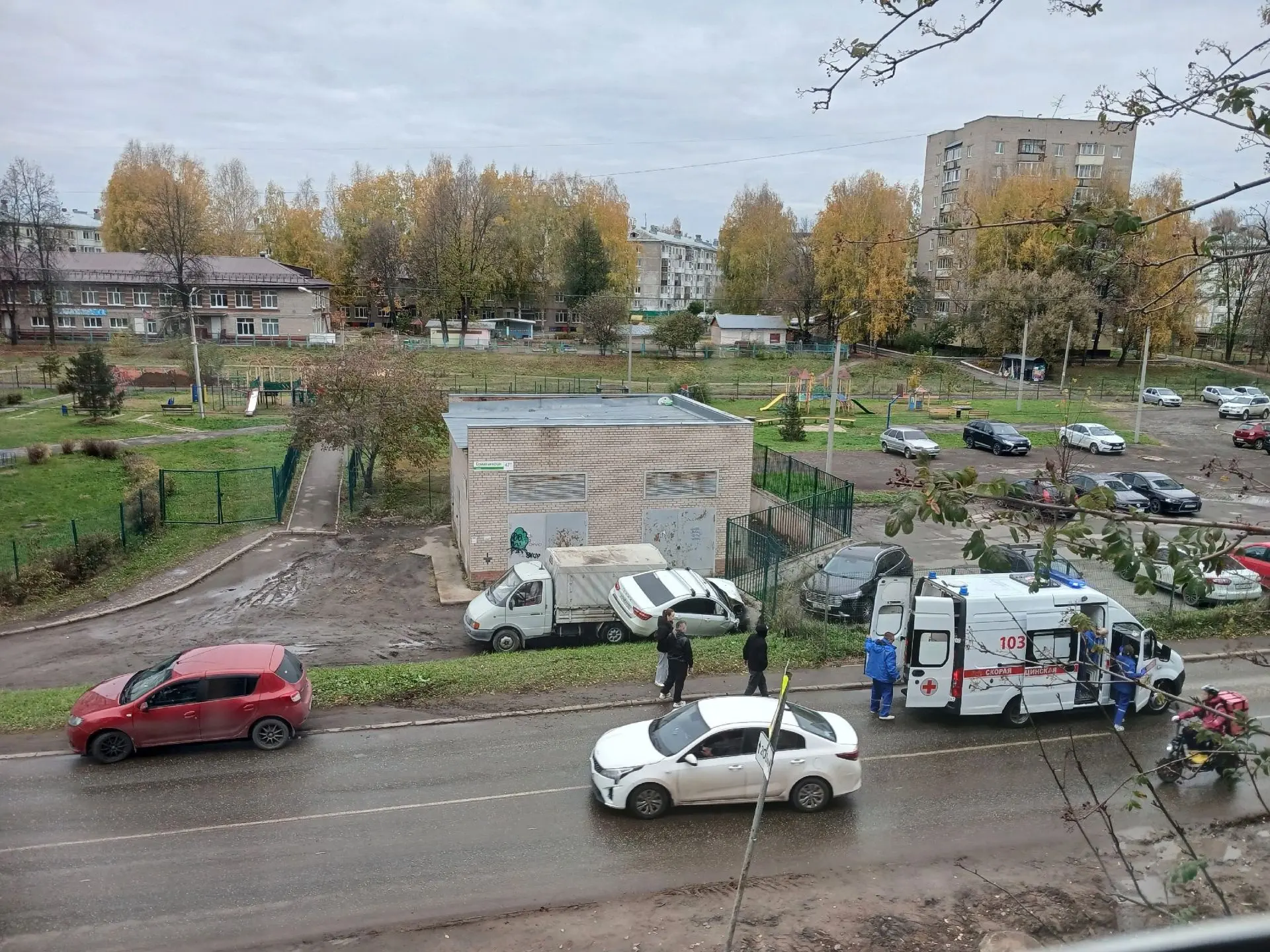 Нетрезвая «автоледи»: ДТП в Ижевске.