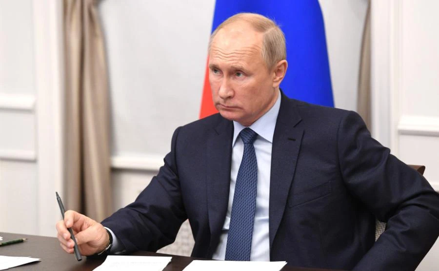 Владимир Путин предложил ограничить продажу апартаментов, чтобы их не использовали как ...