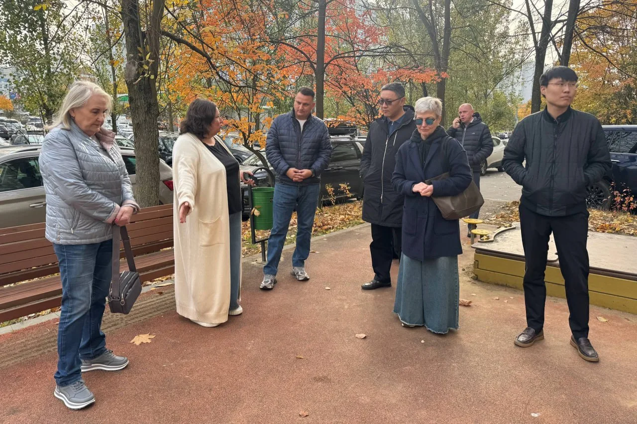 📍 В Крылатском обсудили проблемы дворов на Осенней