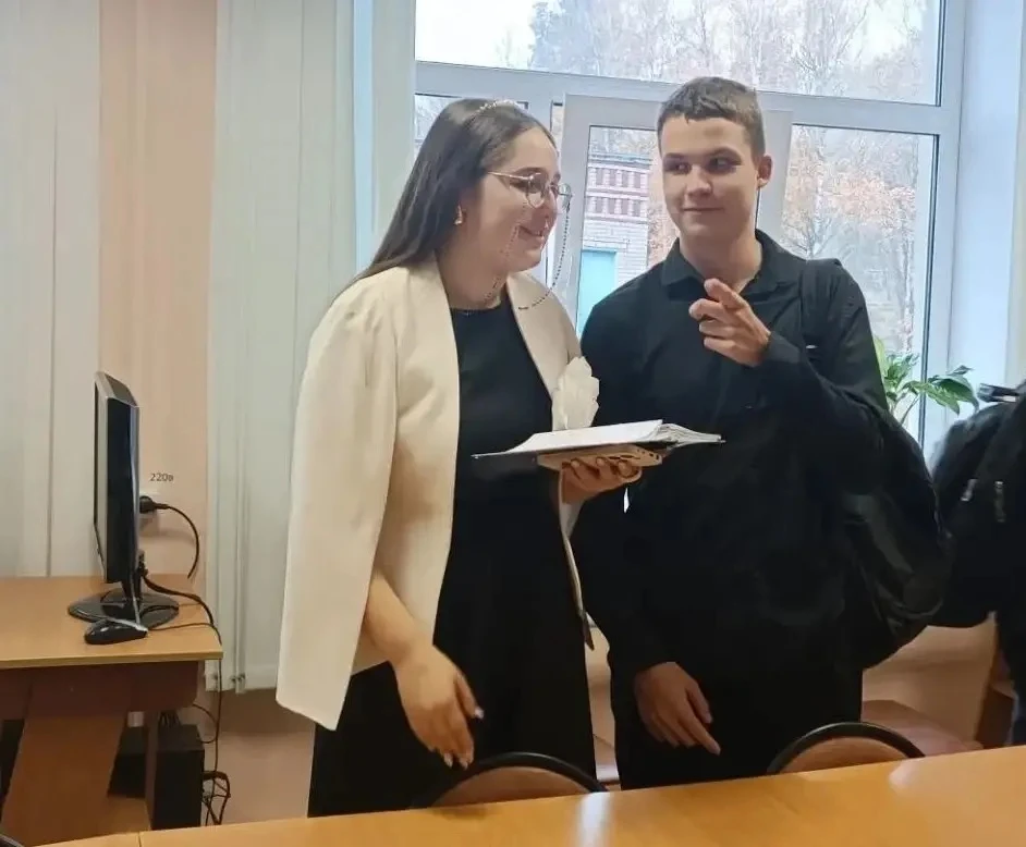 14 октября в гимназии состоялись выборы Президента Клуба старшеклассников "САМ". На эту...