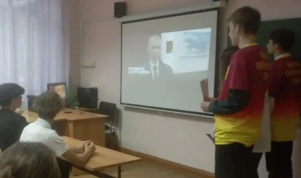 От школьной парты к станку: как амбассадоры «Профессионалитета» открыли девятиклассника...
