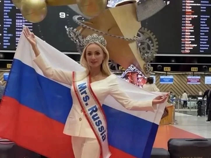 🥇 50-летняя москвичка стала обладательницей титула «Миссис ООН».
