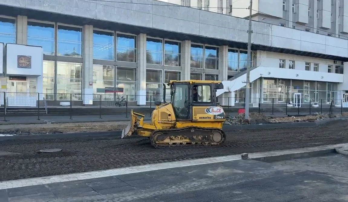 Во Владимире Вокзальную площадь готовят к новому асфальту.