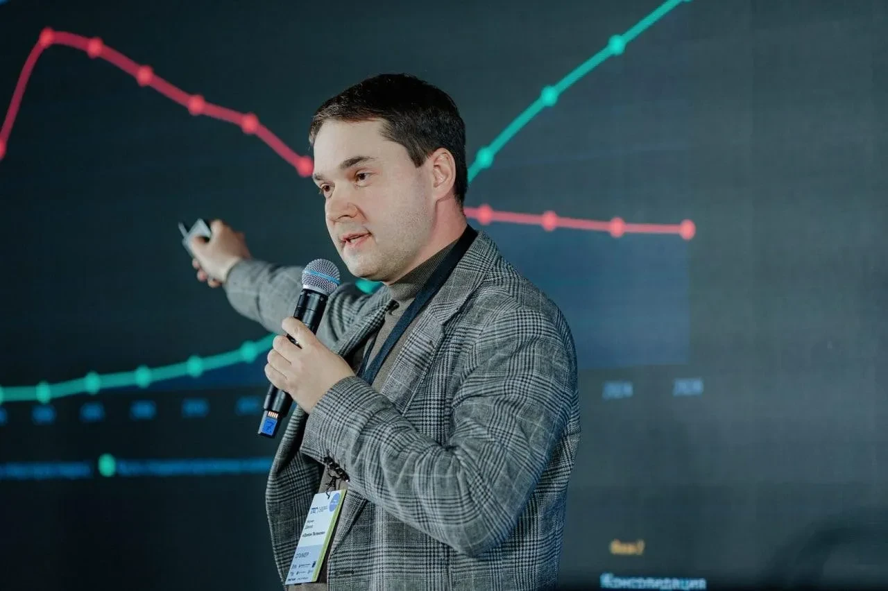 Нейросети уже давно стали частью повседневной жизни. Пользователи доверяют им массу сам...