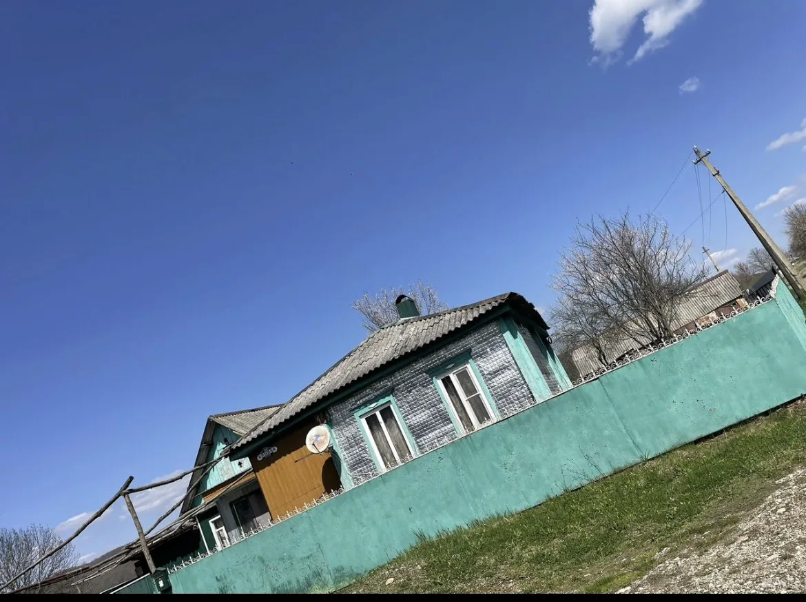 Саманный дом 41.8 м² на участке 27 сот. у подножия гор (ст. Бесленеевская)