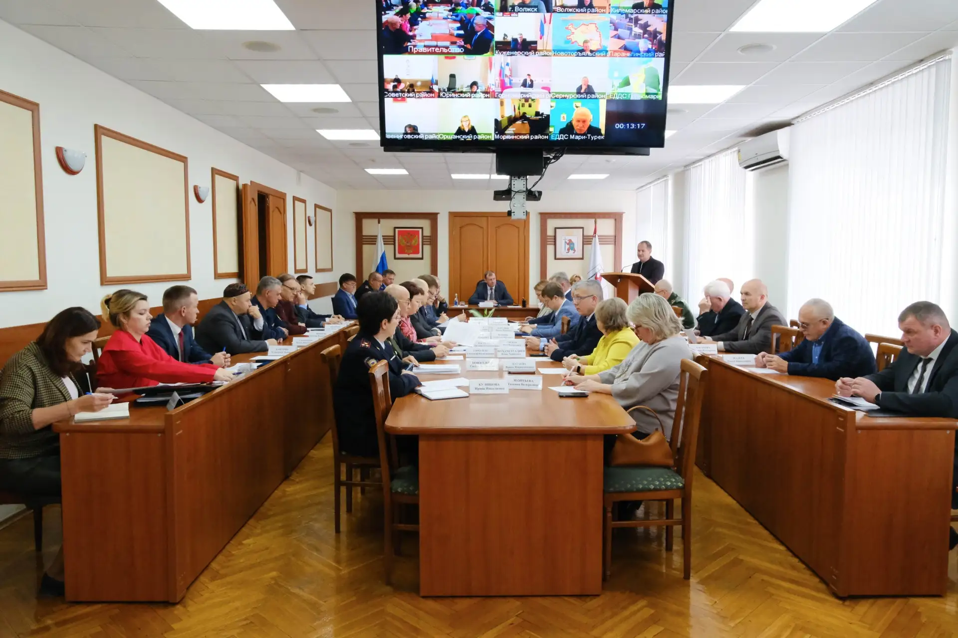 Состоялось очередное заседание Республиканской межведомственной комиссии по поддержке у...