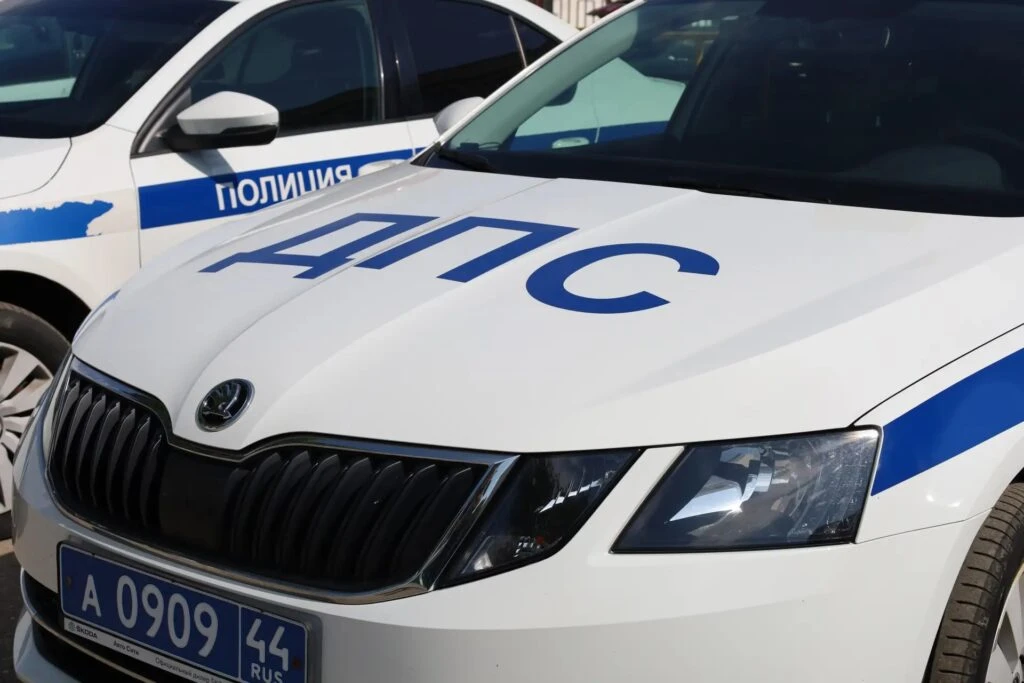 ПЬЯНАЯ ПОЕЗДКА ПО КОСТРОМЕ ОБОШЛАСЬ МОСКВИЧУ В 250 ТЫСЯЧ РУБЛЕЙ