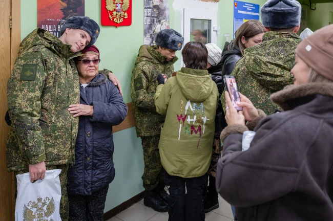 🇷🇺 16 новобранцев проводили в Магадане на срочную службу