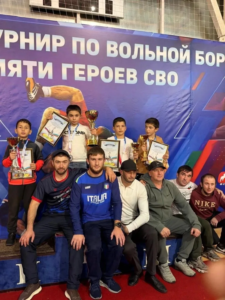 🏆 Юные борцы Карачаевского района — в числе призёров открытого турнира!