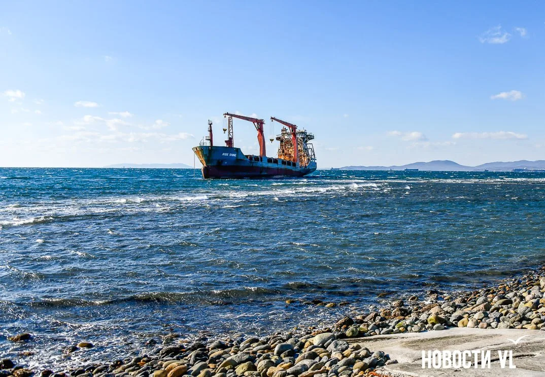 🚢🌊 Застрявшее на мели у Находки судно Rise Shine планируют убрать в 2027 году