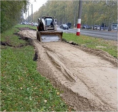 На улице Авиационной в Засвияжском районе строят новый тротуар