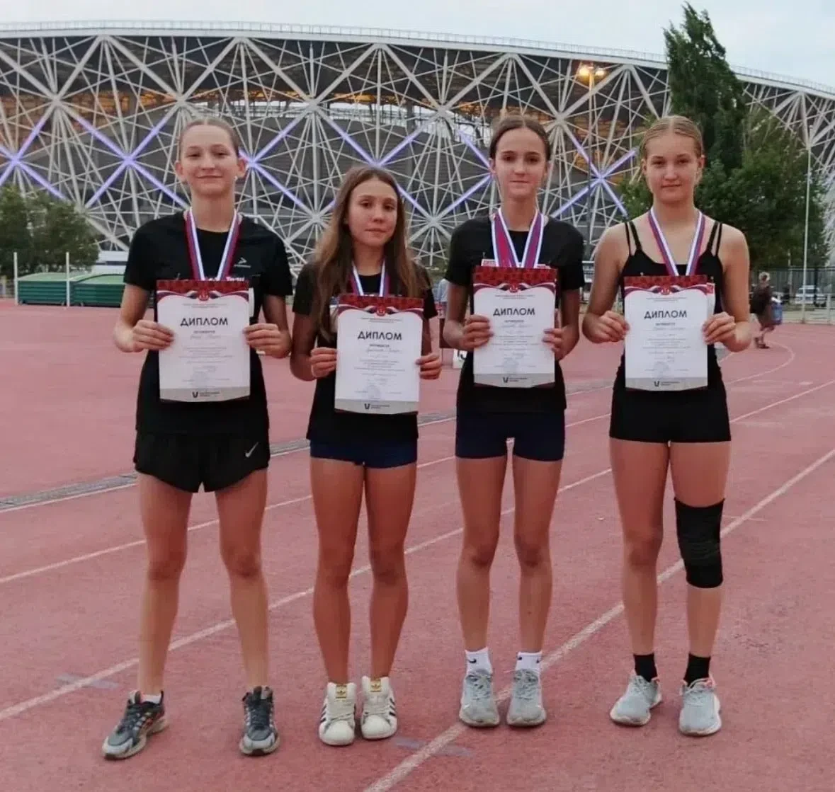 🏆Камышинские спортсменки успешно выступили на областных соревнованиях по лёгкой атлетике