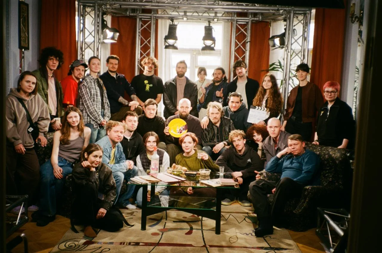 Okko завершил съемки документального сериала «История России в 5 бутылках водки»