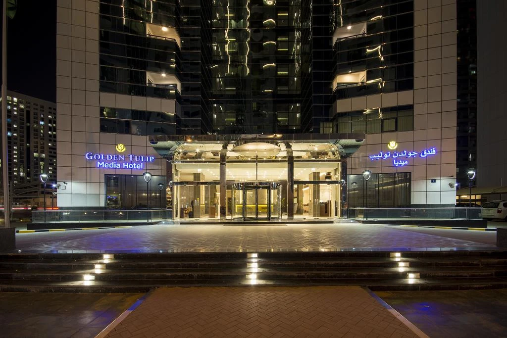 Отель GOLDEN TULIP MEDIA (EX. GOLDEN TULIP AL THANYAH) 4* в Дубае ждёт вас рядом со ста...