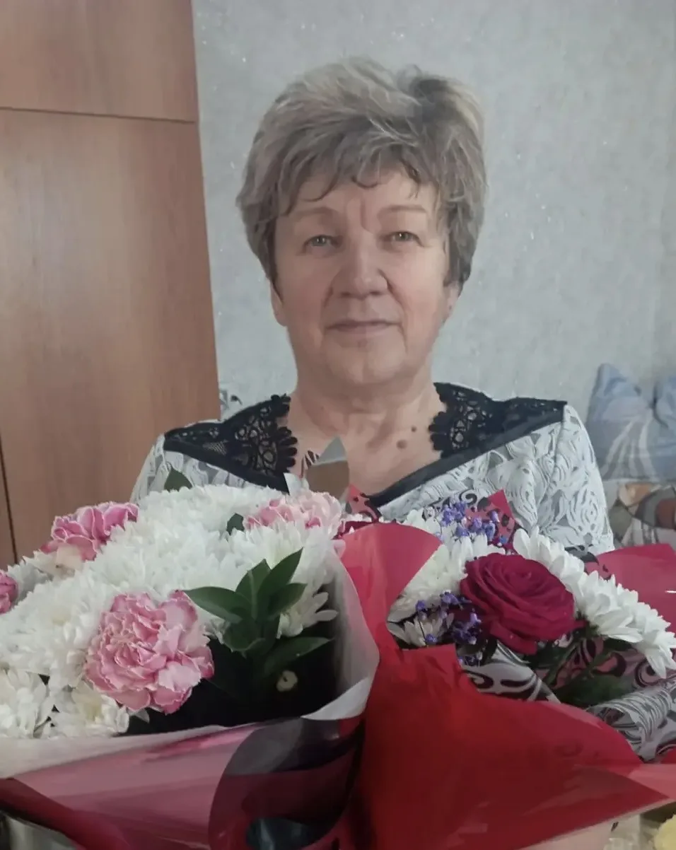Сегодня день рождения  у  Рахимгареевой Альфии Яфасовны — настоящей хранительницы уюта ...
