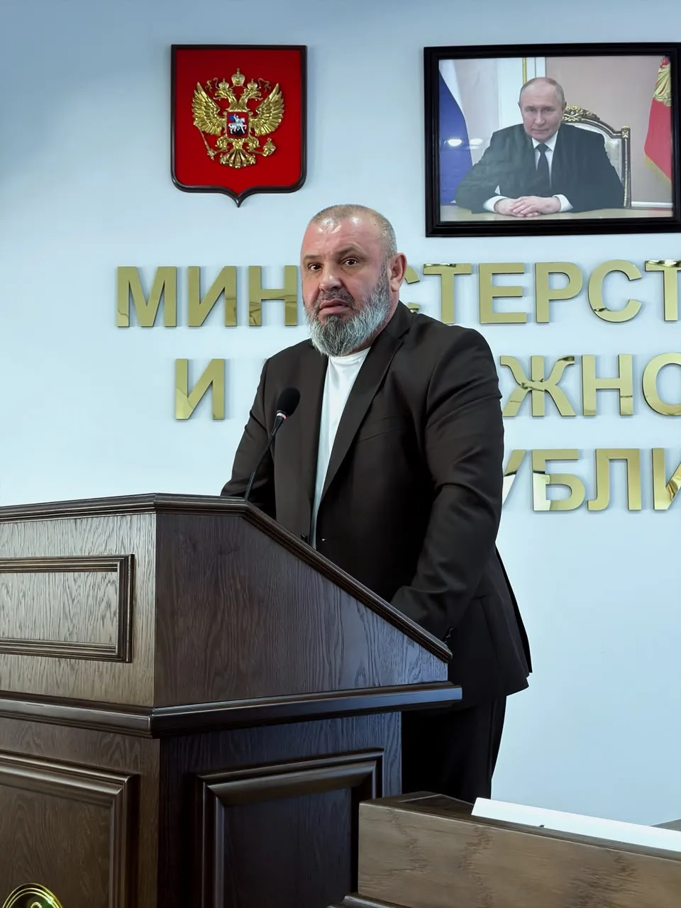 Подрядчик объяснил, как рассчитывают количество рабочих задействованных в восстановлени...