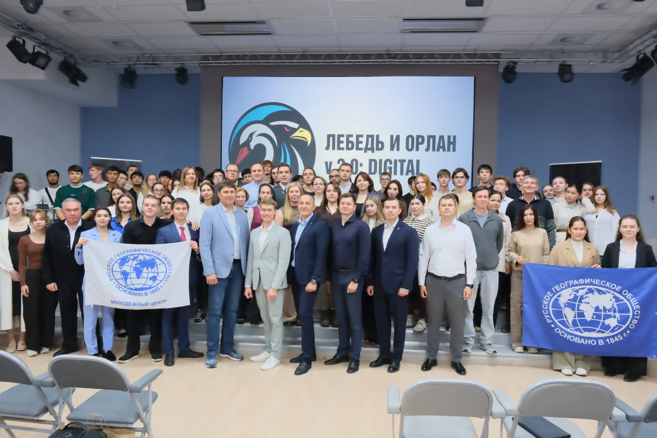 Депутат Гордумы Александр Яковлев принял участие в открытии орнитологического лагеря «Л...