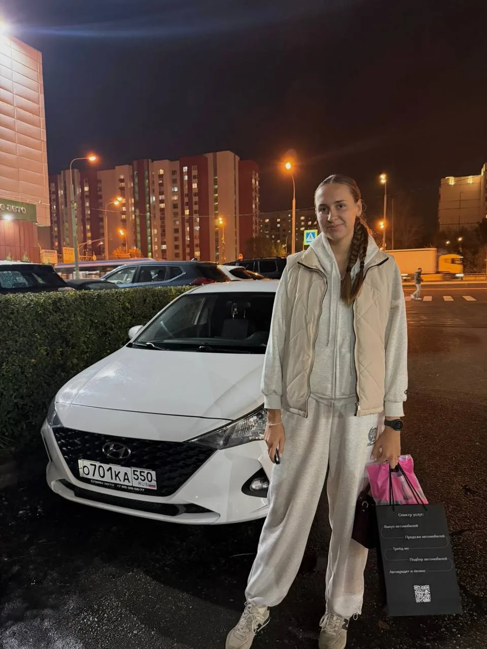 Hyundai Solaris 2021 - покинул стоянку и отправился в руки к новой, прекрасной владелиц...