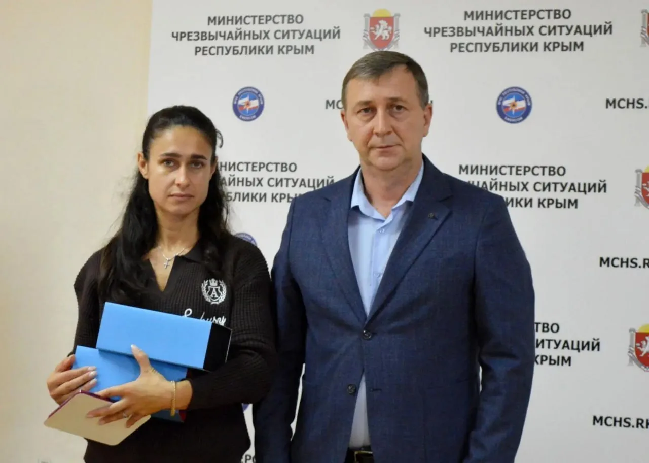 💔 Крымчанина, погибшего при спасении девушки в море, наградили посмертно