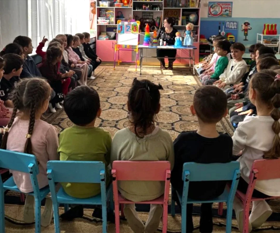 Сегодня в средней группе "Одуванчики"  прошло увлекательное занятие по занимательной ма...
