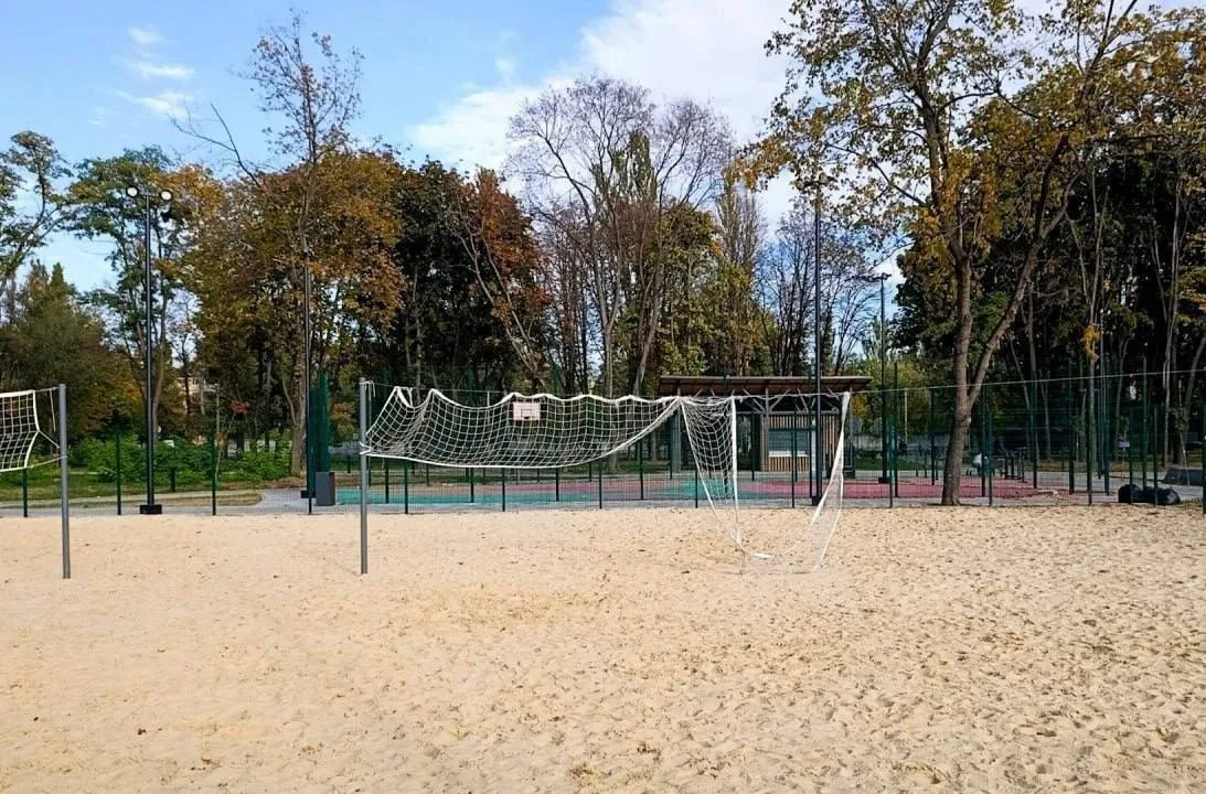 🏀 В парке «Гулливер» в Мелитополе повредили спортивный инвентарь