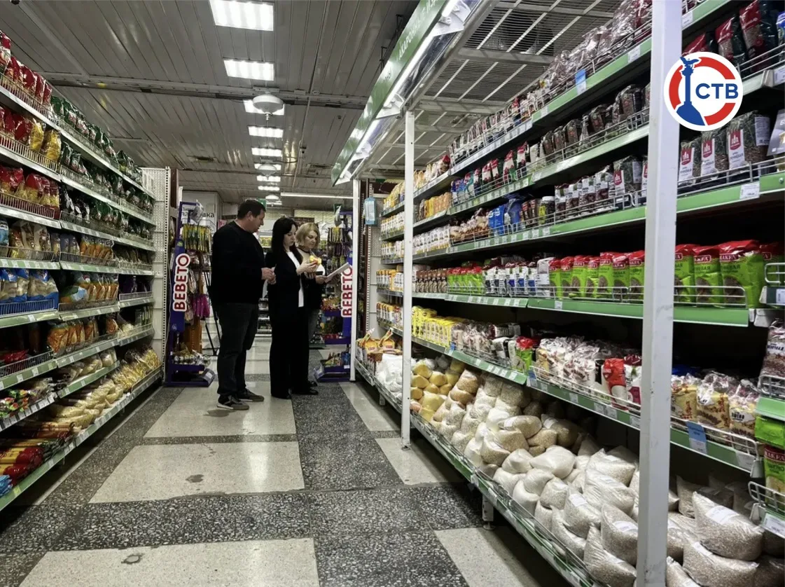 В Севастополе снизились цены на охлажденную и замороженную курицу, яйца, растительное м...
