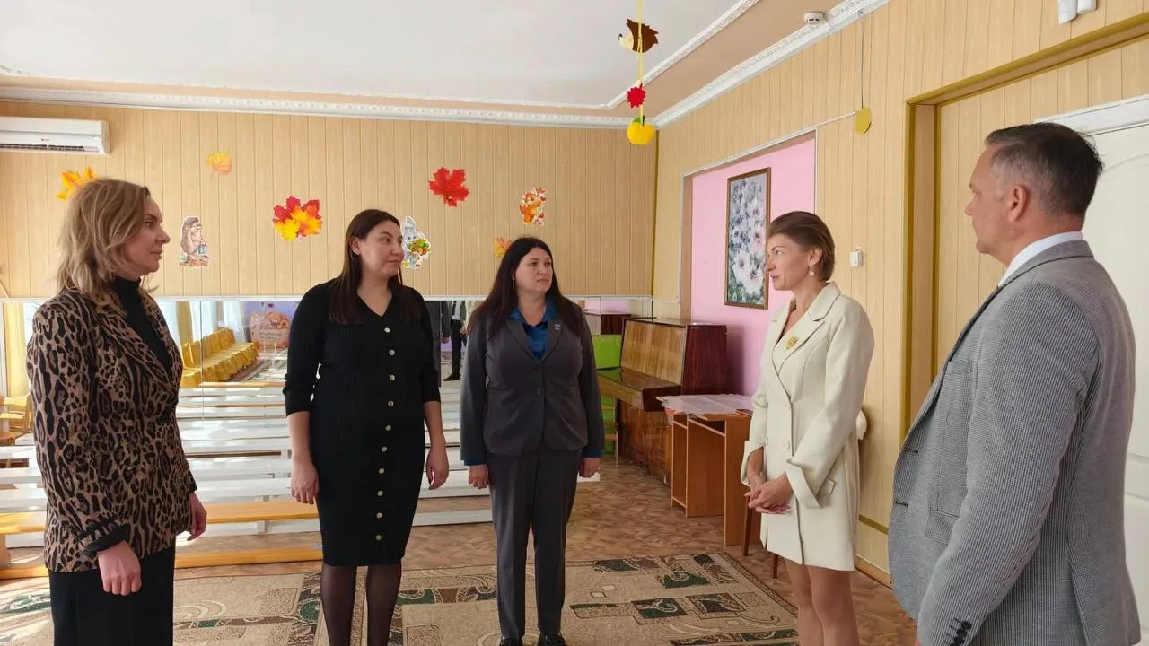 Проинспектировали состояние систем отопления в дошкольных учреждениях Новотроицкого окр...