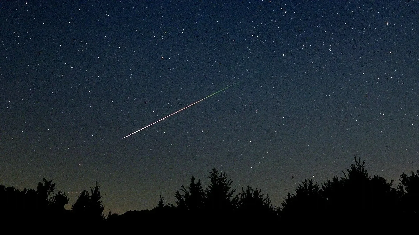 🌠 В Волгограде в октябре можно увидеть сразу два звездопада