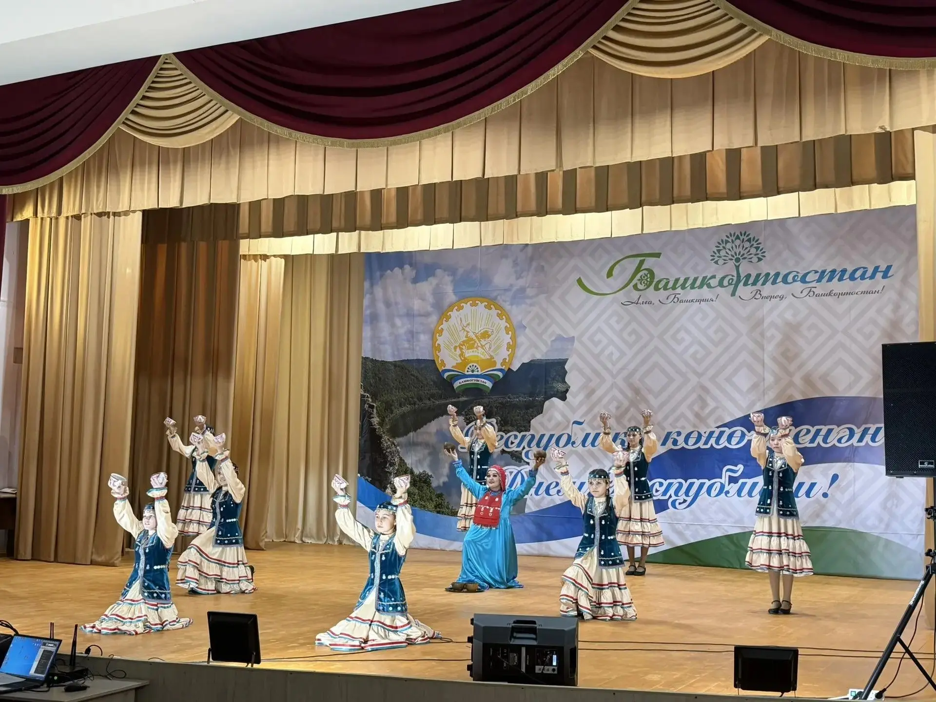 ✅ Ауыл клубы яңы һулыш алды
