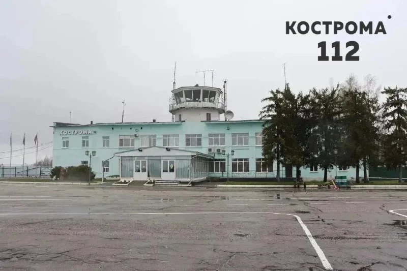 В аэропорту Сокеркино временно приостановили полеты.