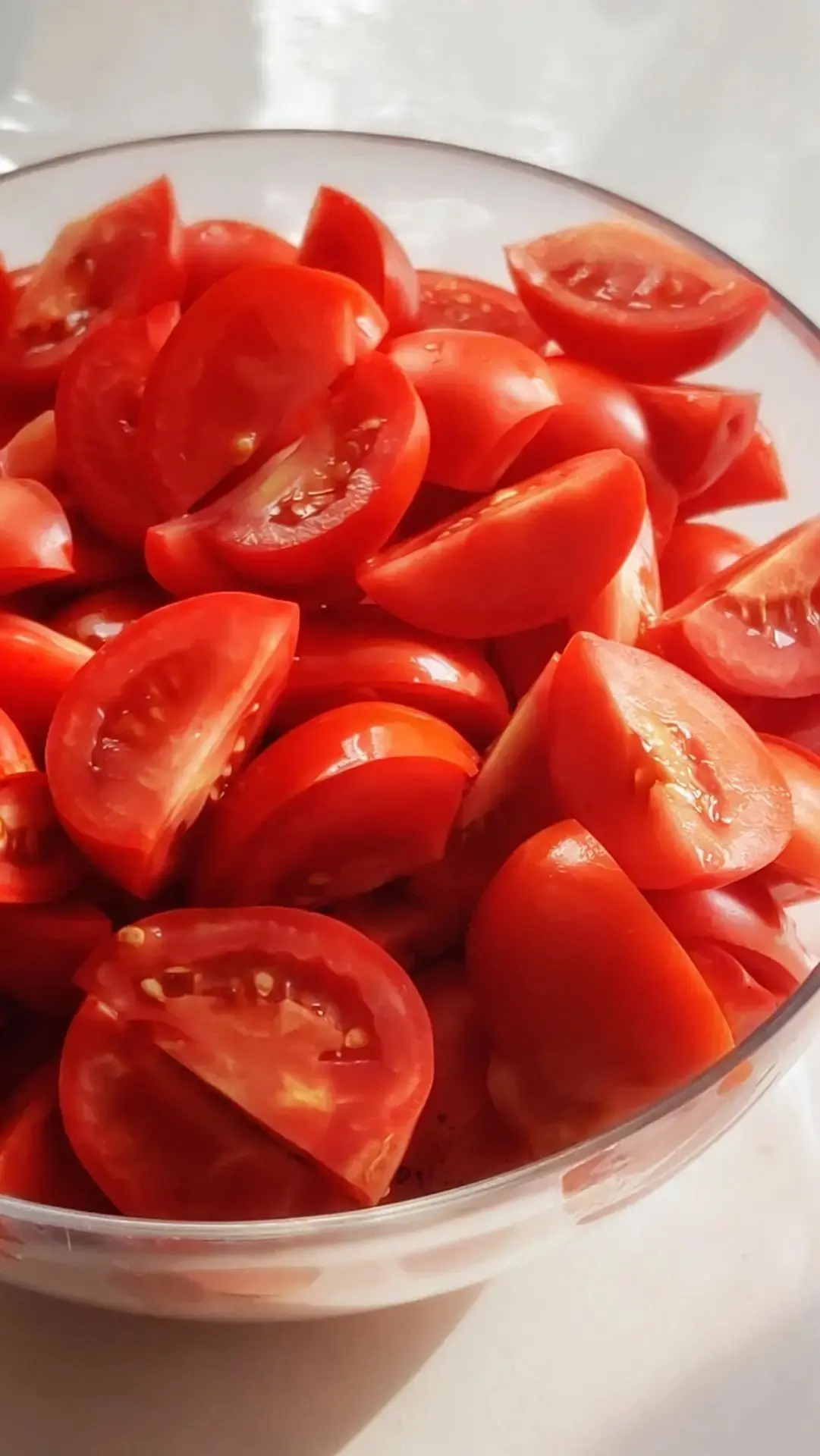 Кстати, с томатами тоже есть хитрость, как и с чесноком 🧄