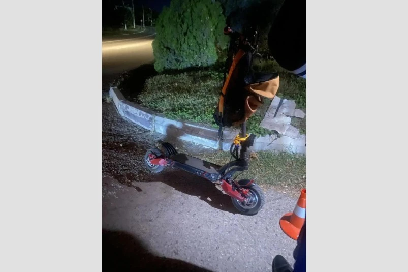 🛵Пьяный, без прав и с наркотиком: лихача на электросамокате задержали в Севастополе