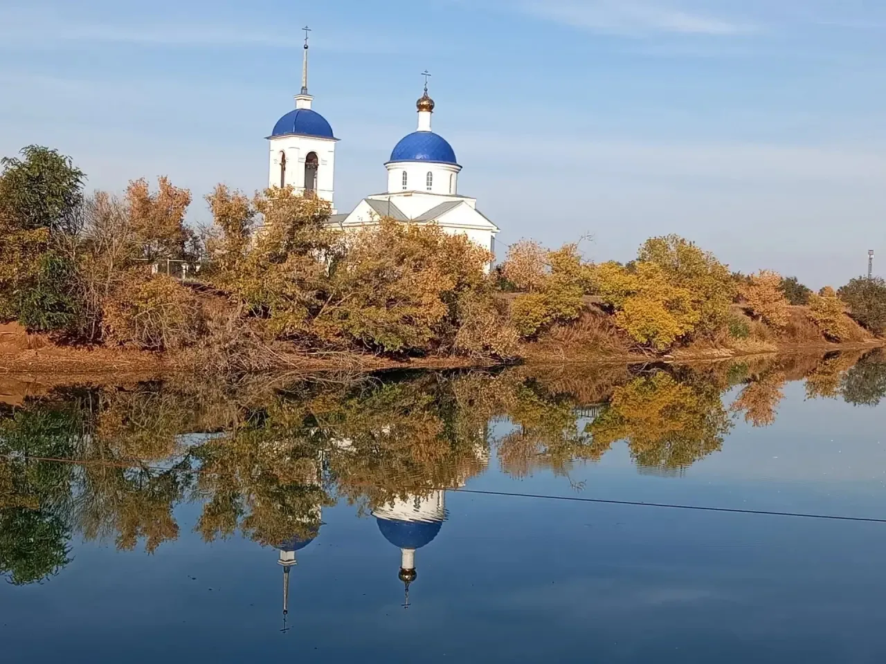 «Плывут над тихим Ерусланом