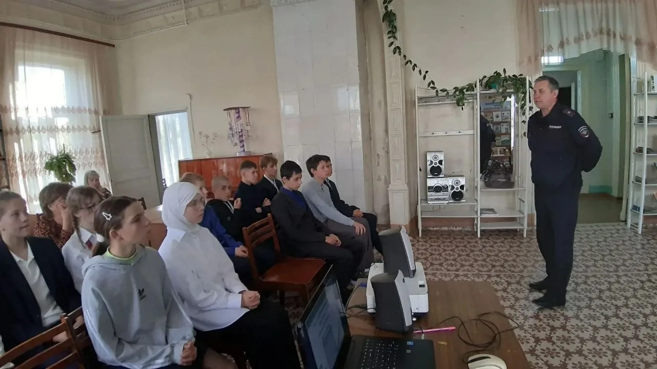 🚭 В Тетюшах школьникам рассказали о последствиях вредных привычек